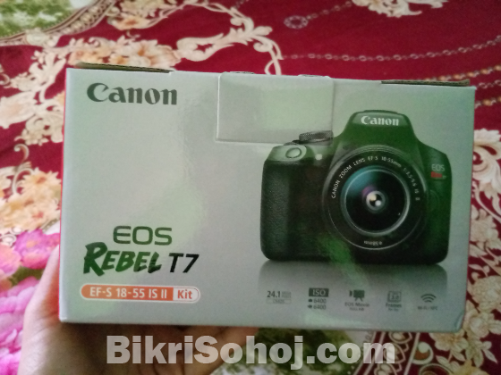 Canon ribel T7